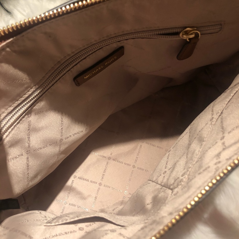 Michael Kors Dome Camel Handbag - Picture 3 of 3
